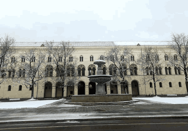 Ludwig Maximilian University (LMU)